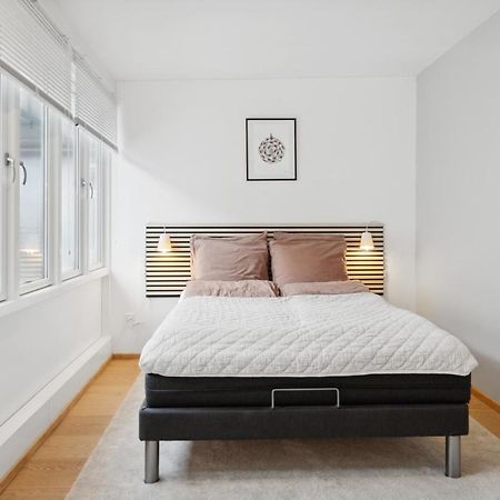 Central 3-Bedroom Apartment With A Big Terrace And Fitness Room Ольборг Екстер'єр фото