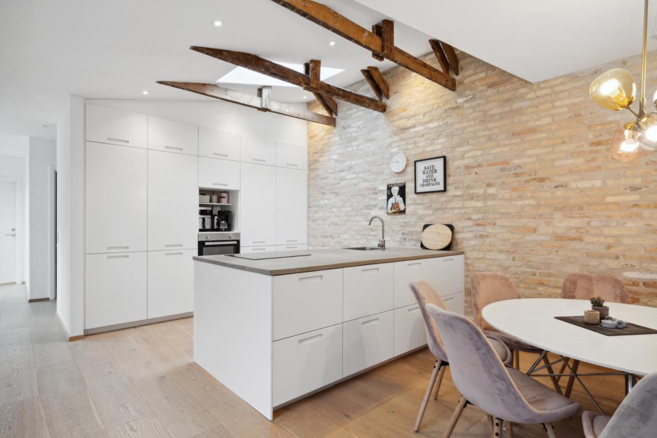 Central 3-Bedroom Apartment With A Big Terrace And Fitness Room Ольборг Екстер'єр фото